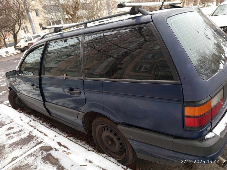 Продам автомобіль Volkswagen Passat B3