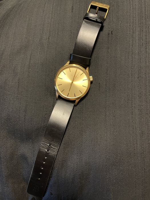 Relogio Bratleboro dourado