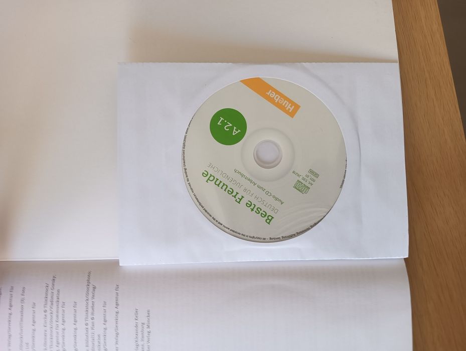 Caderno de atividades alemão Best freund 9° ano
