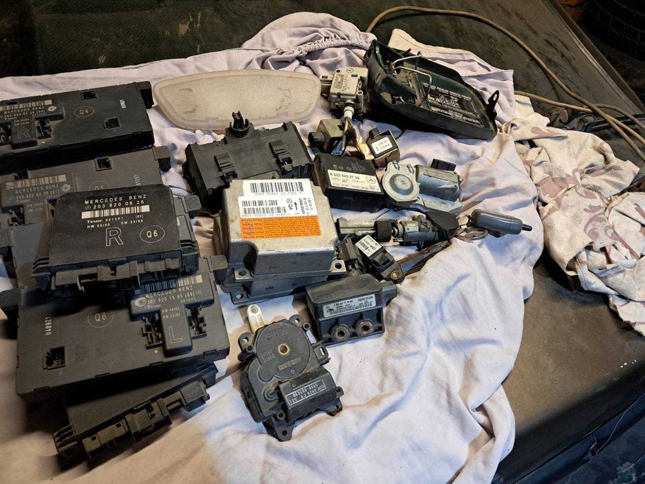 Блоки управления Мерседес w203