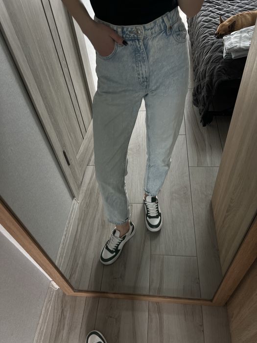Світлі мом джинс, bershka, 34 р