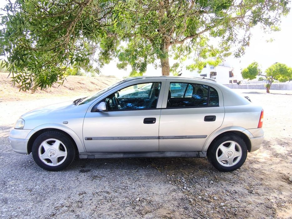 Opel Astra 1.4 ano 2000