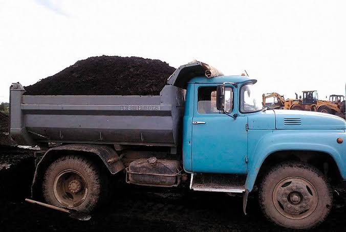 Чорнозем для газону та грядок. Якісний.