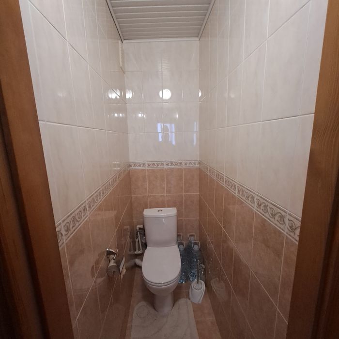 Продаю 3 комнатную квартиру с ремонтом,, Кораб район