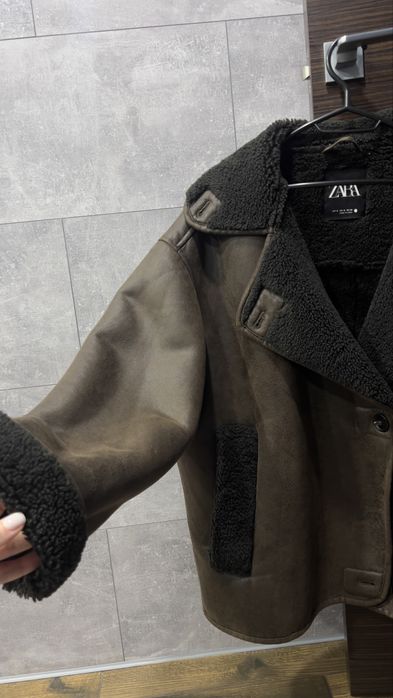 Жіноча Дублянка Zara