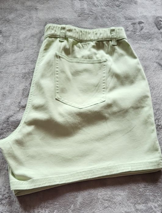 Spodenki, zielone, Bodyflirt, 48