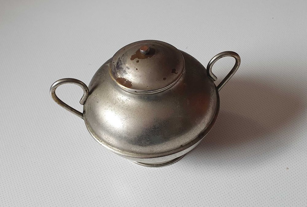 Açucareiro em casquinha, para coleção, muito antigo