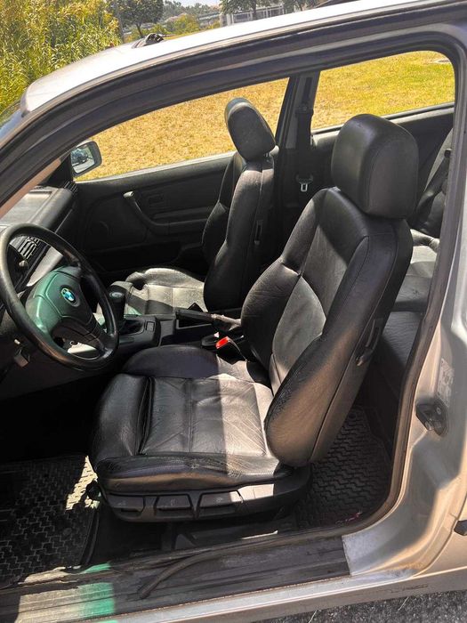 BMW 318TDS compact