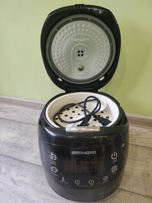 Мультиварка -піч