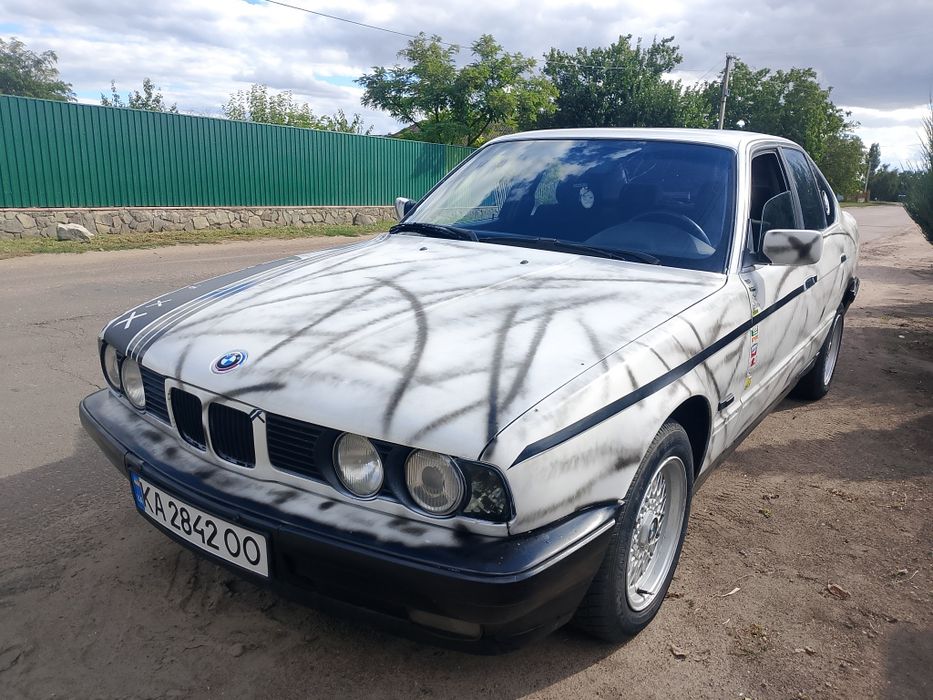 Продам бмв е 34, 1,8