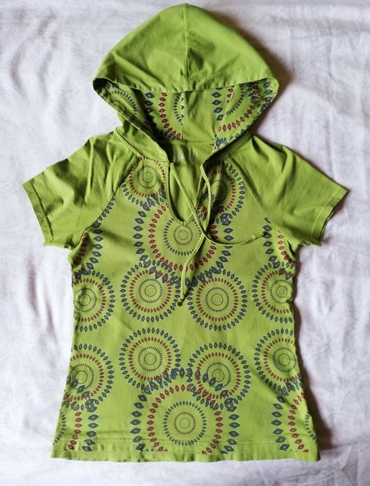 Limonkowy t-shirt z kapturem etno unikat Qiéro! 38 M retro boho