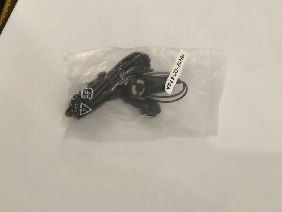 Słuchawki Samsung Retro szeroki wtyk 20-pin Avila Solid Omnia Delphi-05476A | 20-pin / Szeroki wtyk | Stan Bardzo Dobry