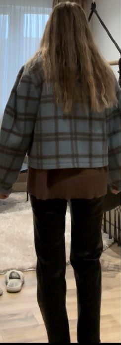 Продаю светр коричневий (One Size)