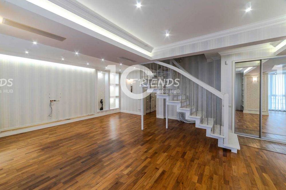 Дворівнева квартира 240 м ЖК Кришталеві Джерела, Феофанія. Голосієво