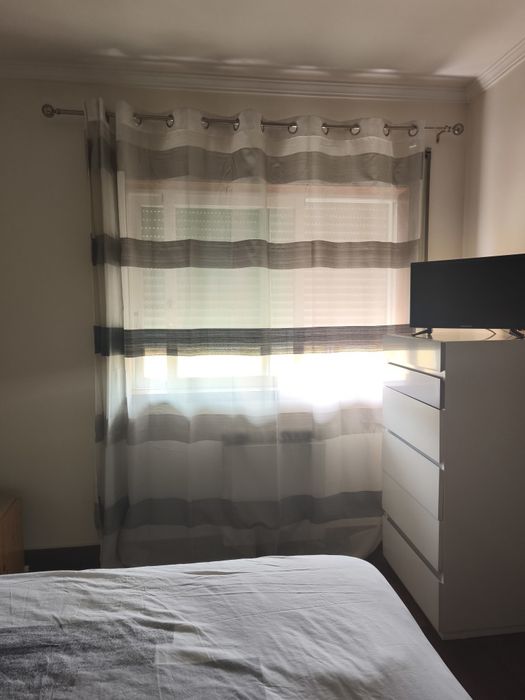 Vendo mobília de quarto de casal completa + colchão