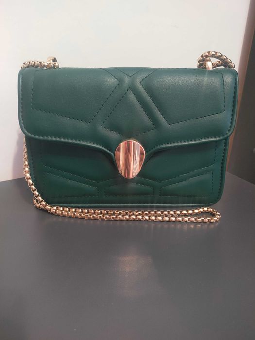 Сумочка (сумка) жіноча маленька темно-зелена. Нова.