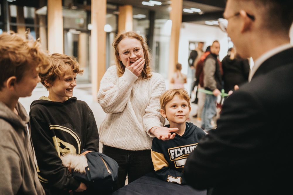 Magiczne show | Pokaz iluzji | Magik na Twoje wydarzenie | Iluzjonista