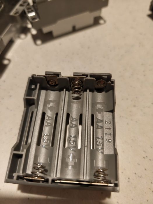 Sprzedam oryginalne klocki LEGO technic model koparka  Liberec