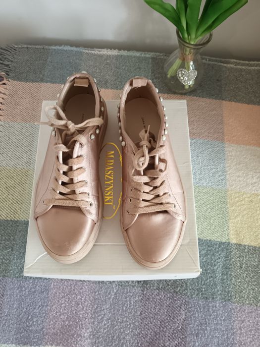 Buty damskie rozmiar 37 Zara Basic.