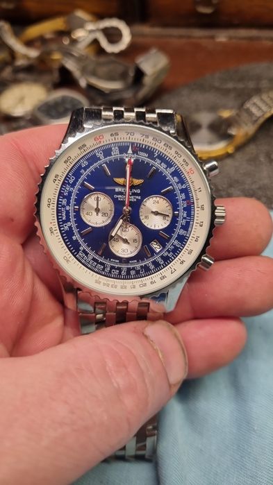 Часы  Breitling quarz