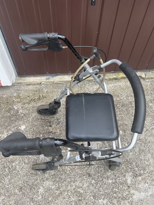 Sprzedam lekki aluminiowy chodzik/pchacz: ROLLATOR