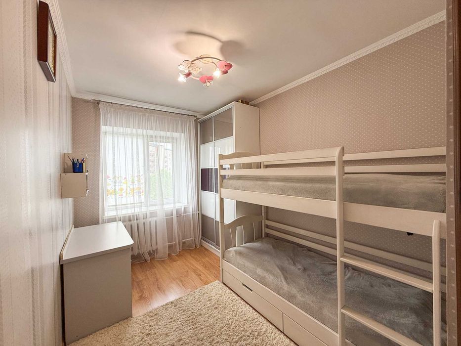 Продаж 3-кімнатної квартири з ремонтом на вул. Львівській, м. Луцьк!!