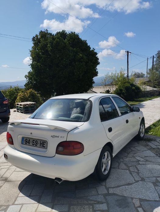 Hyundai Accent 1.3 1996 Gasolina — MANUTENÇÃO EM DIA foto 2