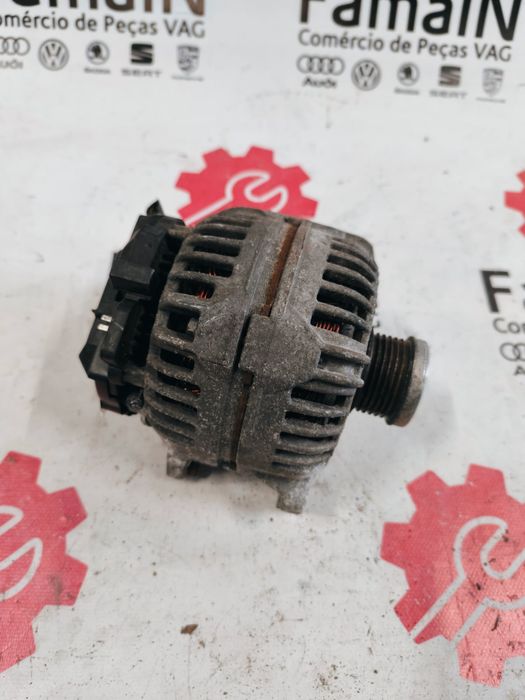 Alternador AUDI A1