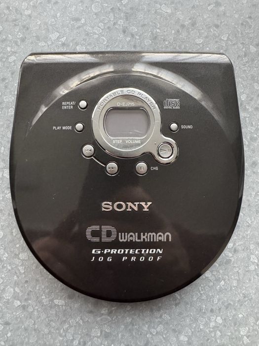 Sony CD Walkman D-EJ715