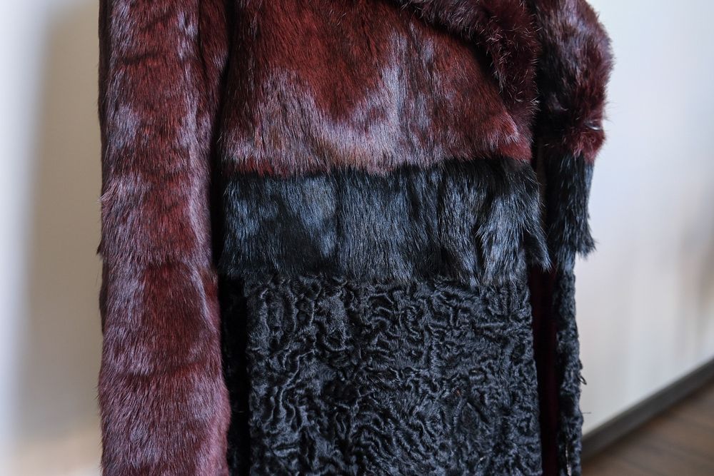Przepiękne futro upcycled królik i karakuły
