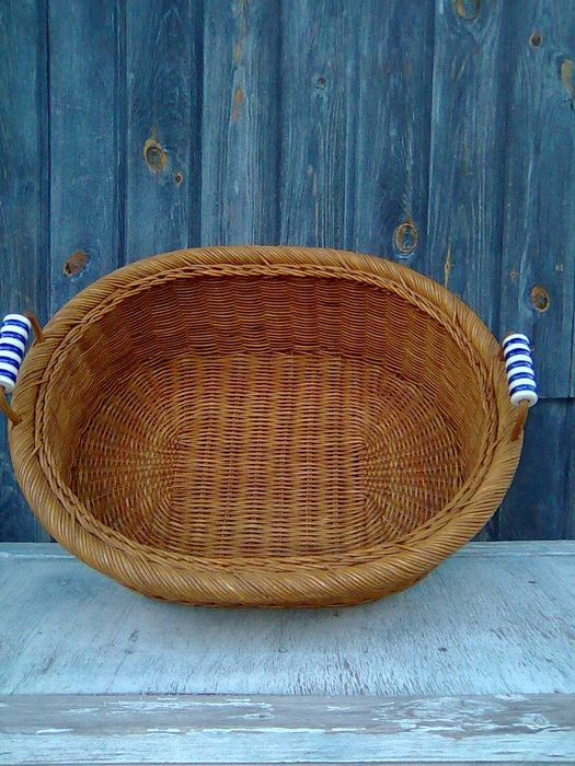 Kosz wiklinowy podłużny, duży, porcelanowe uchwyty Niemiecki