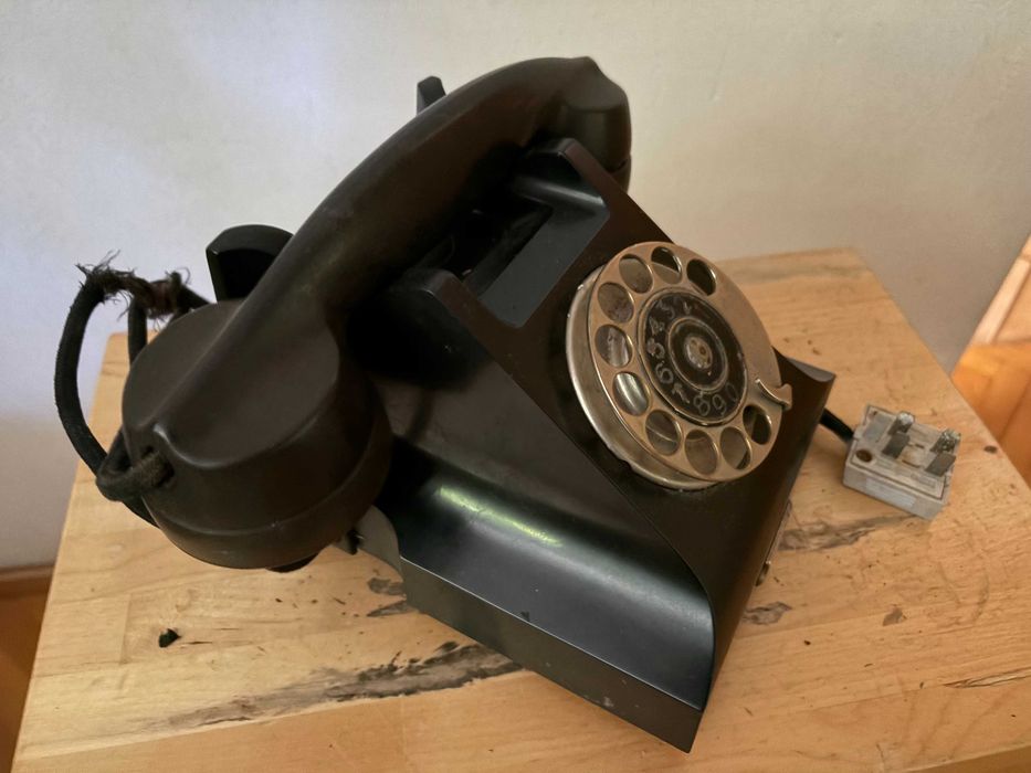 Telefon bakelitowy ericsson
