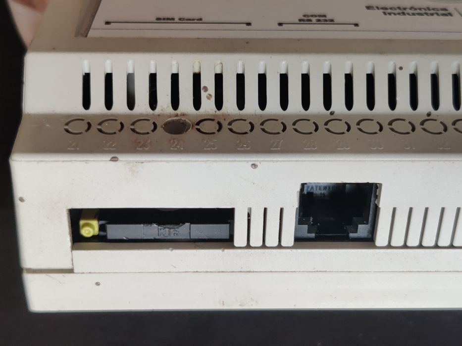 Modem GSM microprodução ou miniprodução fotovoltaica