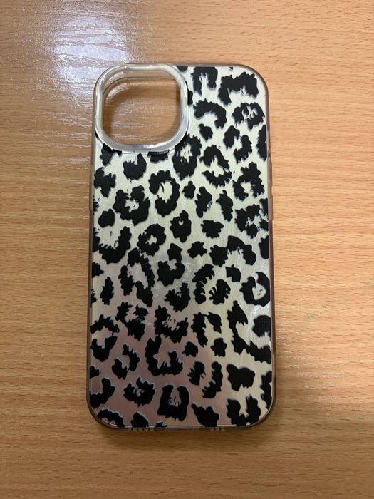 Чохли на iPhone 15 ідеальний стан