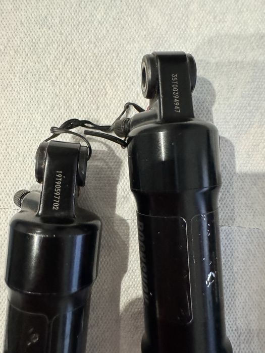 Amortyzator SPECIALIZED  Epic Rockshox Brain