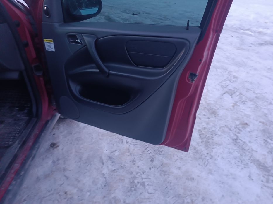 Срочно без вложеній