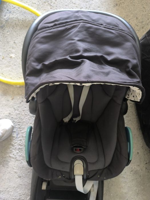 Ovo de bebé Cybex com base ISOFIX