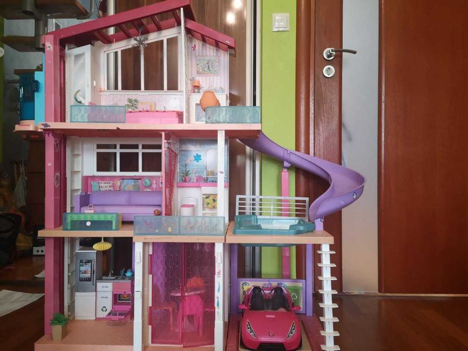 Barbie Dreamhouse + samochód (jak na zdjęciu) - tylko odbiór osobisty