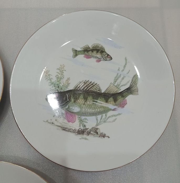 Тарелки Фарфор. ГДР KAHLA. "Рыбки"
