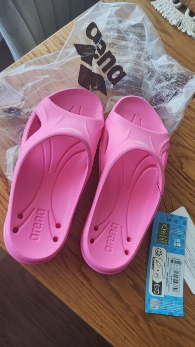 Klapki Arena Hydrosoft rozm. 35 różowe NOWE