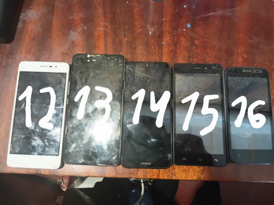 Продам смартфони пісяля закритя сервісного центру