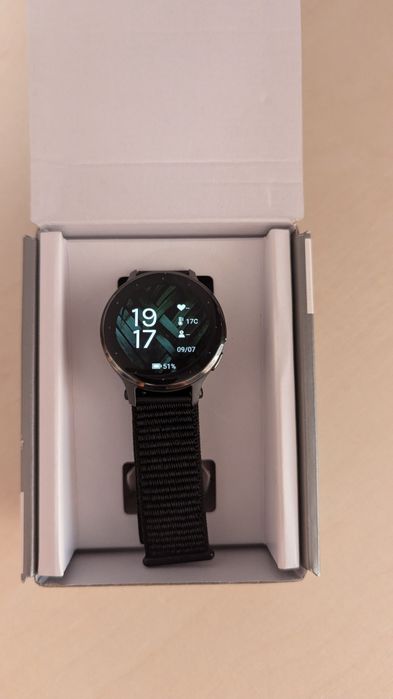 Смарт годинник Garmin venu 3s