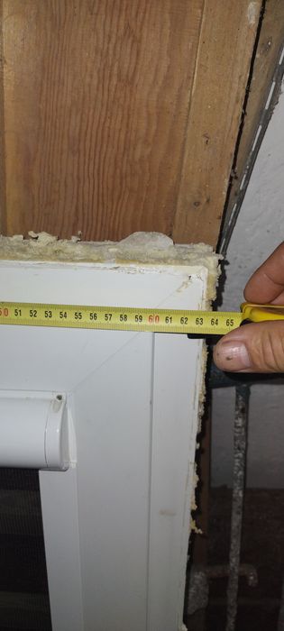 Drzwi wejściowe okno