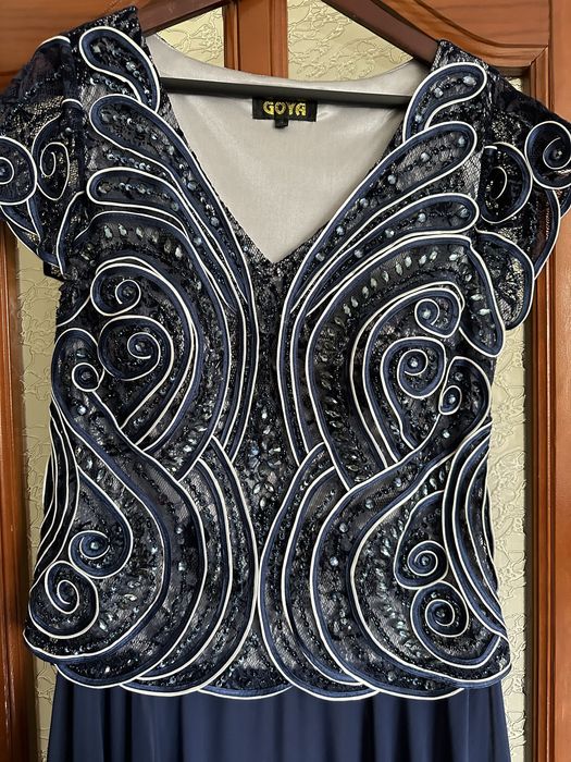 Плаття вечірнє темно синього кольору