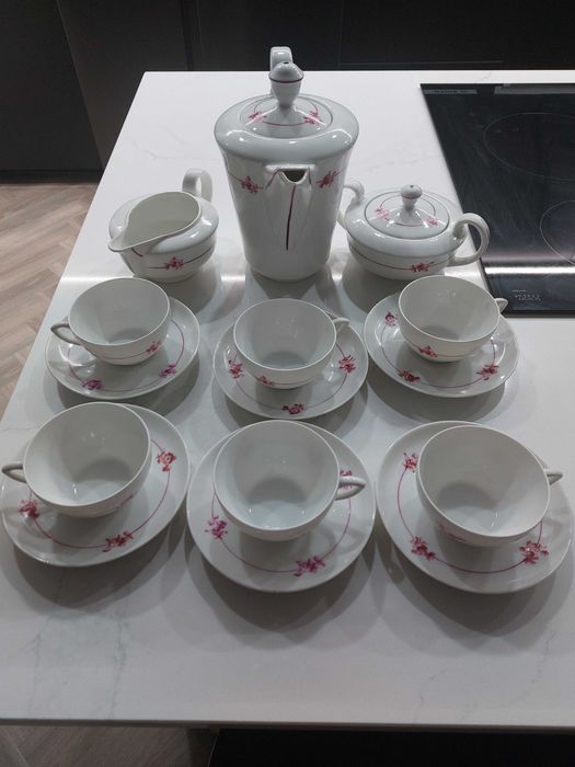 Serviço de chá muito antigo Vista Alegre