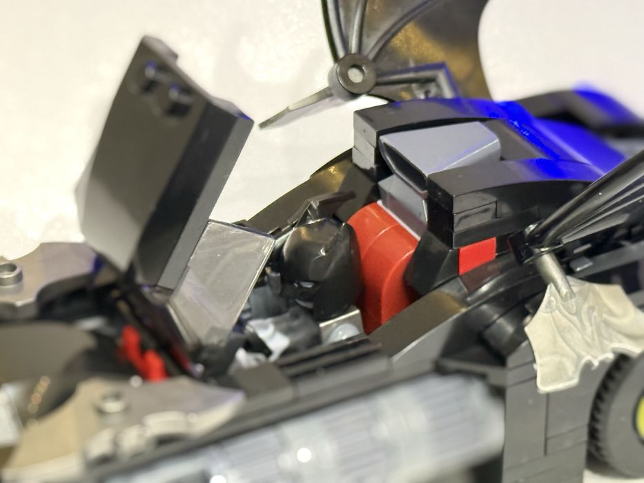 Конструкто batmobile batman бетмен мобіль