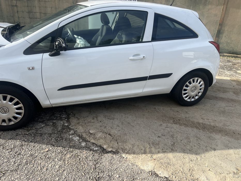 Opel corsa D 1.3 CDTI Ano 2008
