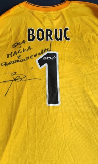 Koszulka A. Boruc z czasów Celtic Glasgow.