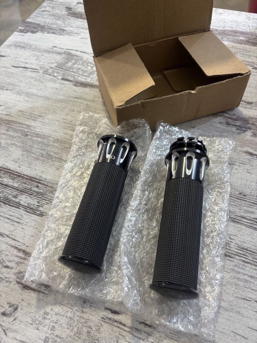 Гріпси на мотоциул ( ручки)