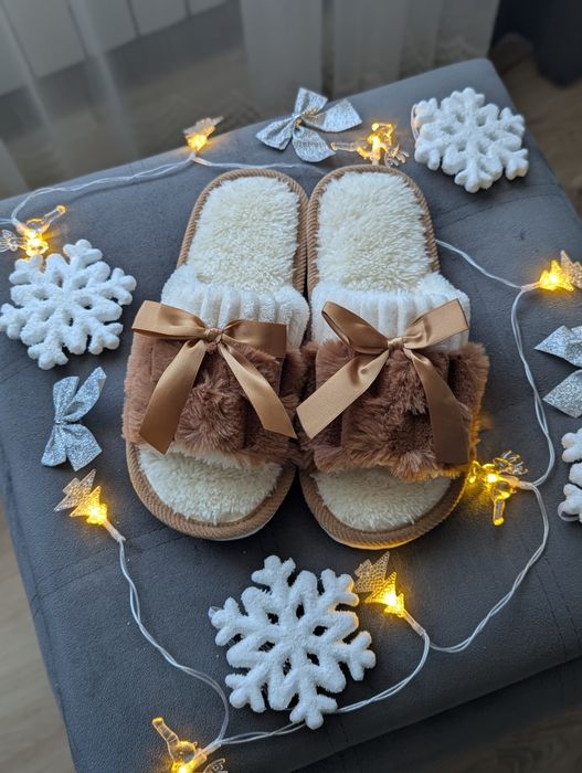 Домашні тапочки, тапки,капці